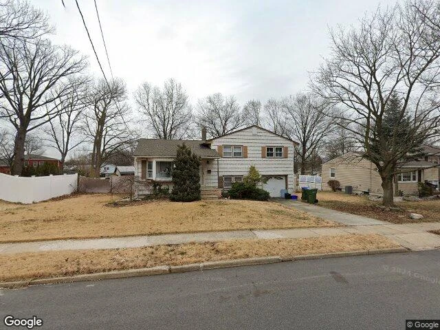 House image located at Edison, NJ 08837