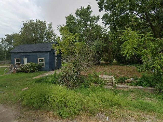 House image located at Aurora, MO 65605