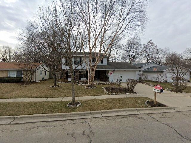 House image located at Elgin, IL 60120