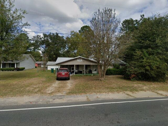 House image located at Chipley, FL 32428