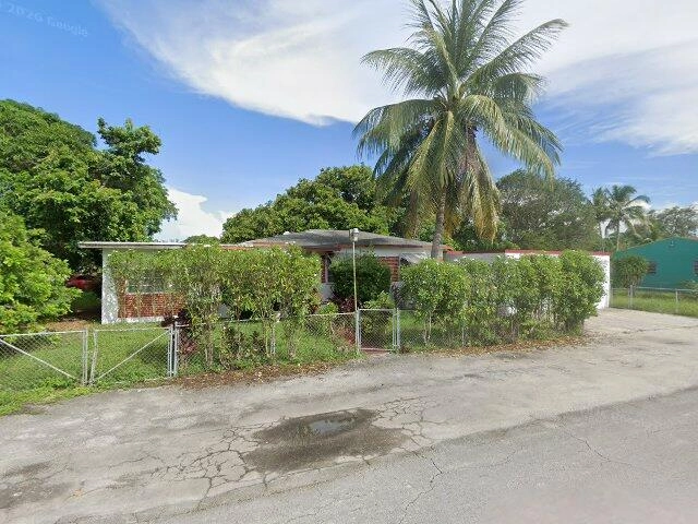 House image located at Miami, FL 33168