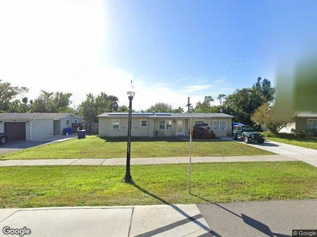 House image located at Fort Myers, FL 33901