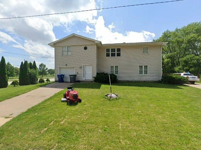 House image located at Bettendorf, IA 52722