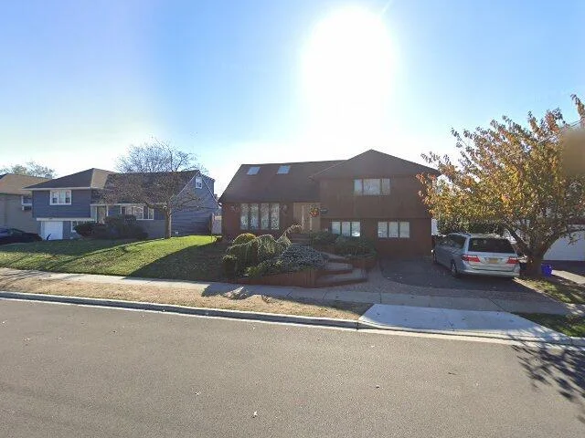 House image located at Oceanside, NY 11572