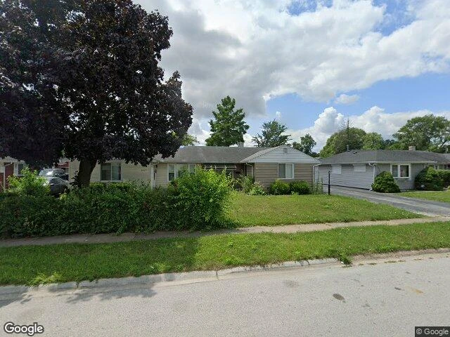 House image located at Robbins, IL 60472