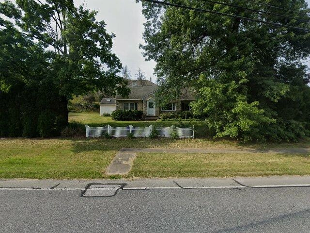 House image located at York, PA 17402