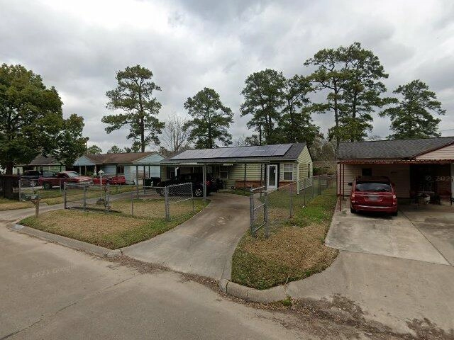 House image located at Houston, TX 77016