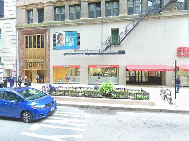 House image located at Chicago, IL 60602