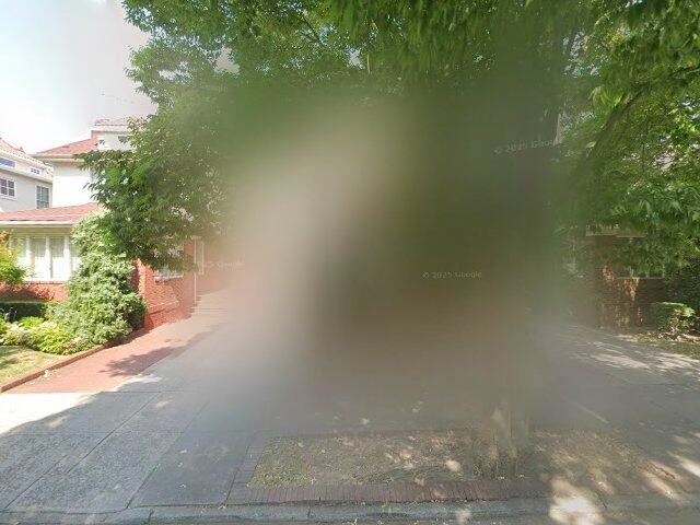 House image located at Oakland, CA 94606