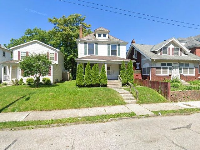 House image located at Columbus, OH 43205