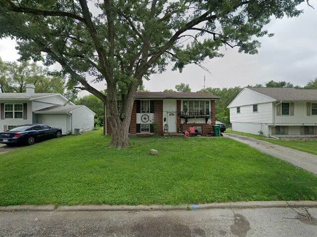 House image located at Decatur, IL 62526