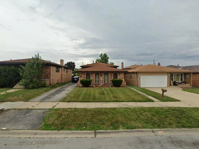 House image located at Calumet City, IL 60409