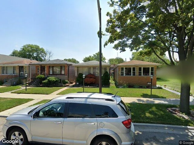 House image located at Chicago, IL 60628