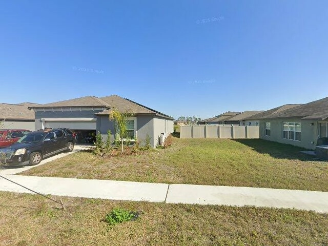 House image located at Wimauma, FL 33598