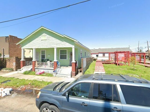 House image located at New Orleans, LA 70113