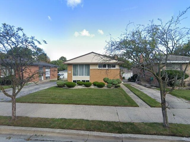 House image located at Chicago, IL 60619