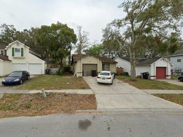 House image located at Apopka, FL 32703