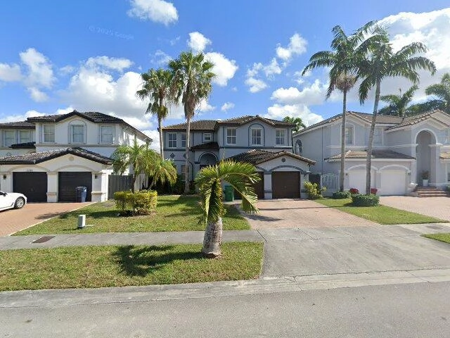 House image located at Miami, FL 33185