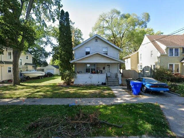 House image located at Appleton, WI 54914