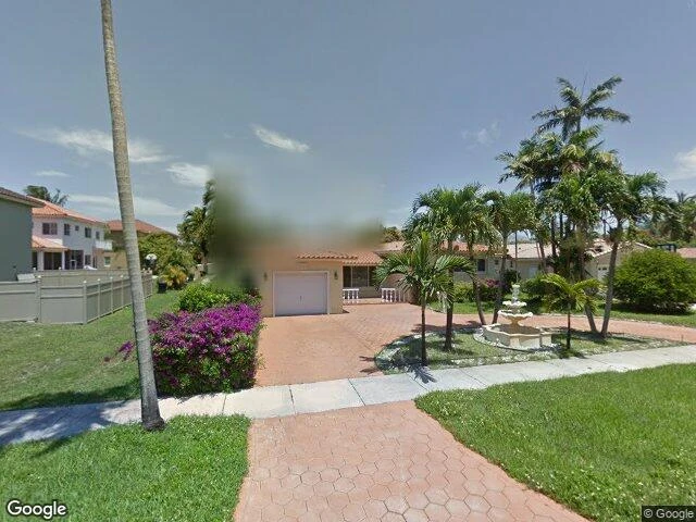 House image located at Miami, FL 33166