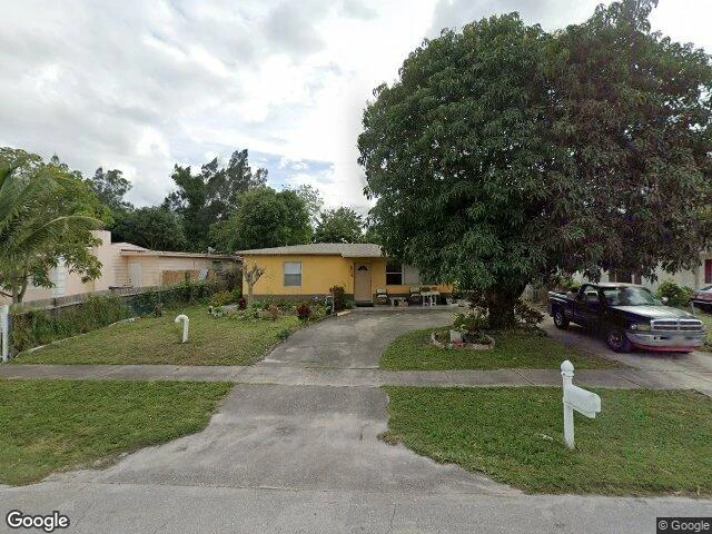 House image located at West Palm Beach, FL 33409