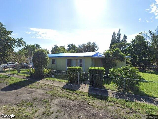House image located at Miami, FL 33162