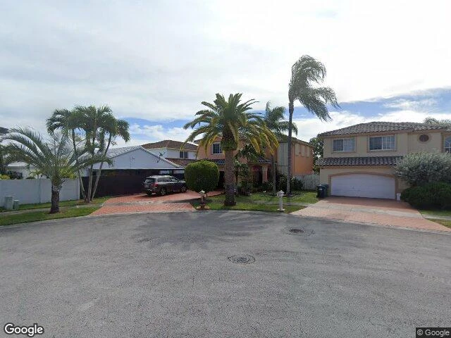 House image located at Miami, FL 33196