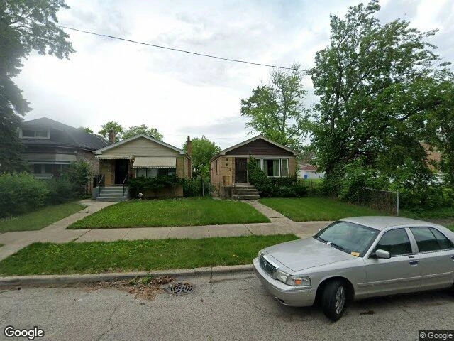 House image located at Chicago, IL 60628