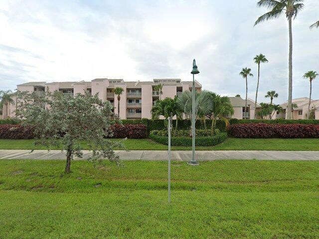 House image located at Fort Pierce, FL 34949