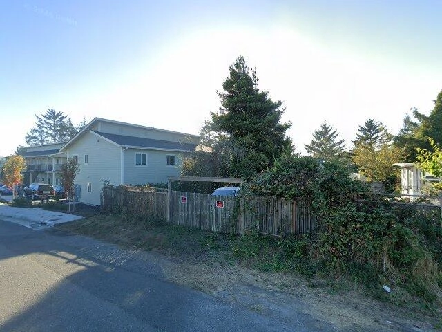 House image located at Eureka, CA 95503