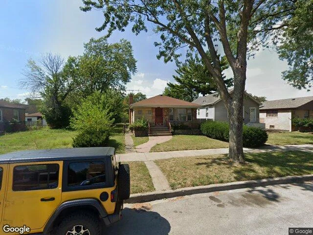 House image located at Chicago, IL 60628