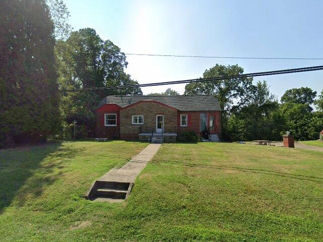 House image located at Burgettstown, PA 15021