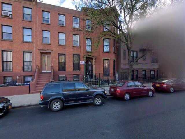 House image located at Franklin Square, NY 11010