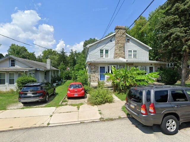 House image located at Woodlyn, PA 19094
