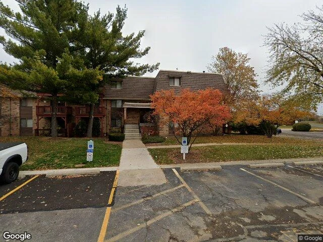 House image located at Aurora, IL 60505