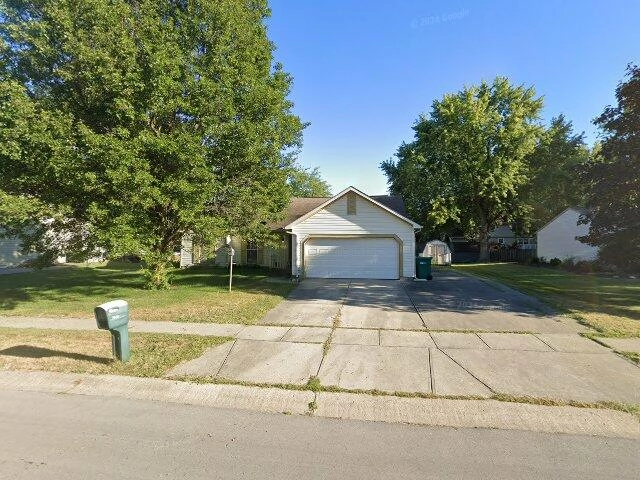 House image located at Fishers, IN 46038