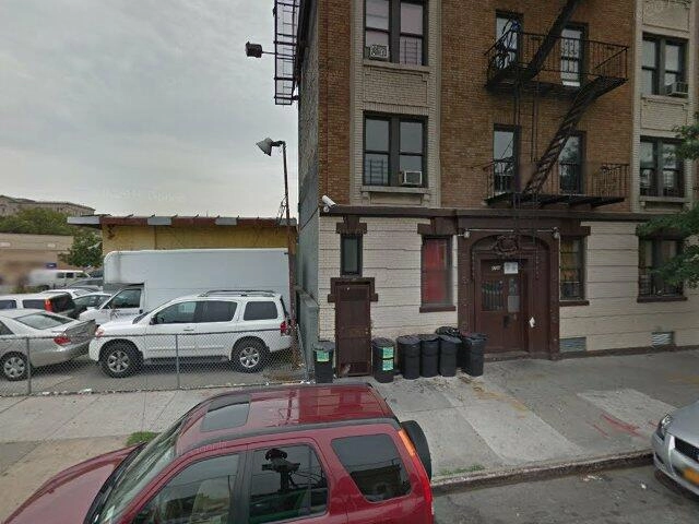 House image located at Riverside, CA 92507