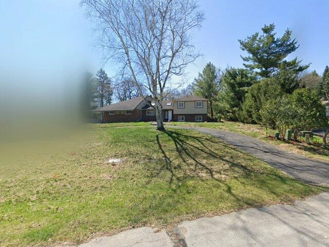 House image located at Brighton, MI 48116