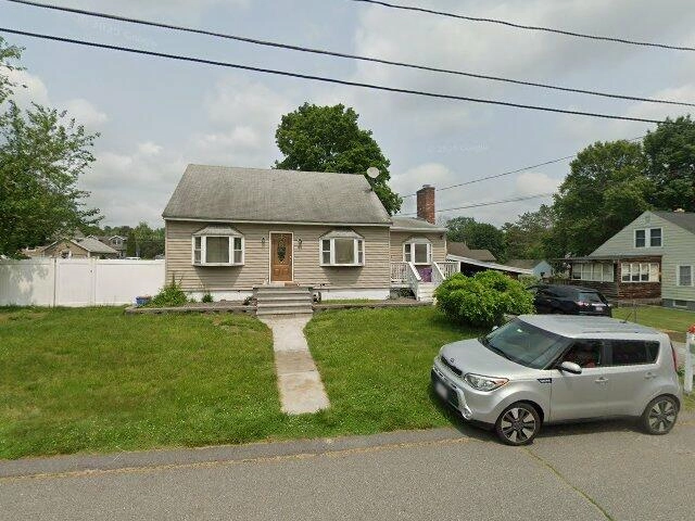 House image located at Dracut, MA 01826