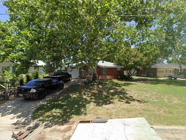House image located at Fort Worth, TX 76111