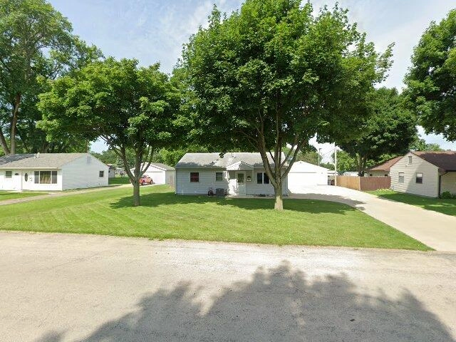 House image located at Cedar Rapids, IA 52404