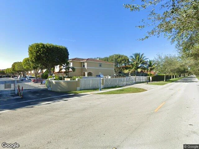 House image located at Miami, FL 33178