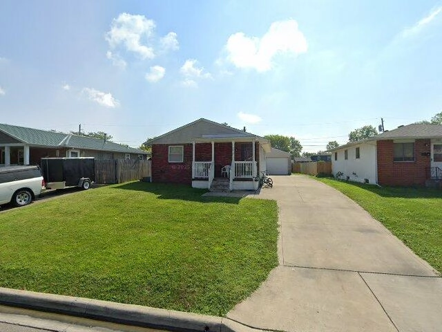 House image located at Columbus, OH 43228