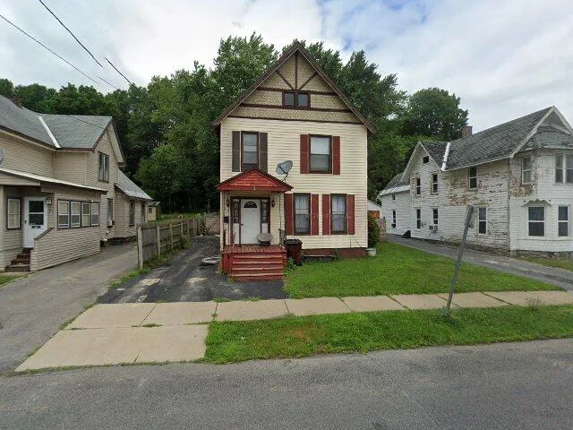 House image located at Gloversville, NY 12078