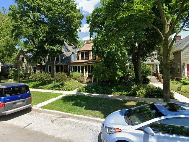 House image located at Evanston, IL 60202