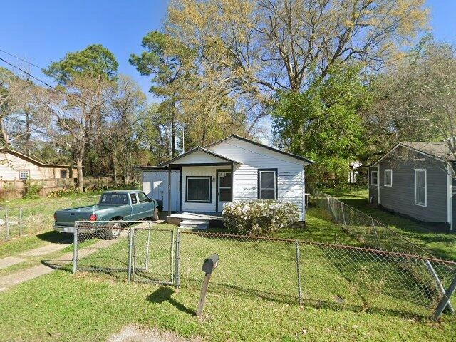 House image located at East Saint Louis, IL 62203