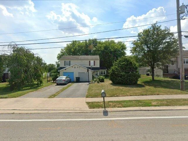House image located at Dover, PA 17315