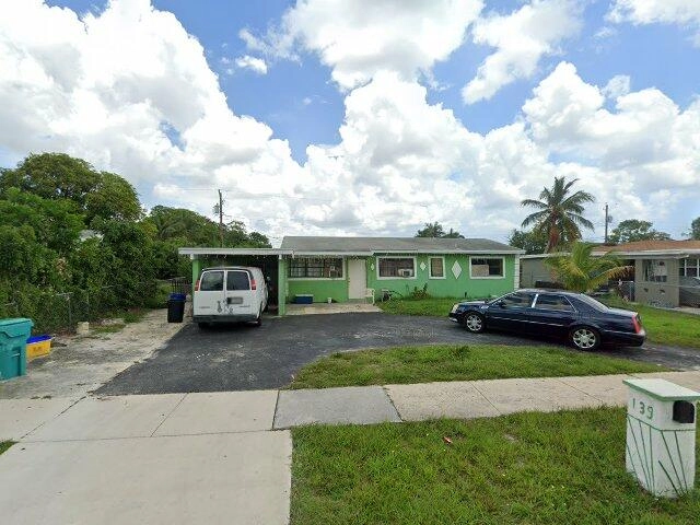 House image located at Boynton Beach, FL 33435