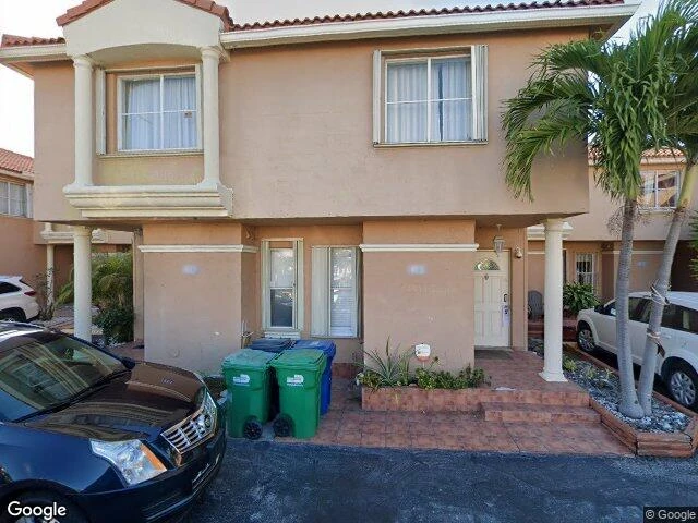 House image located at Miami, FL 33182