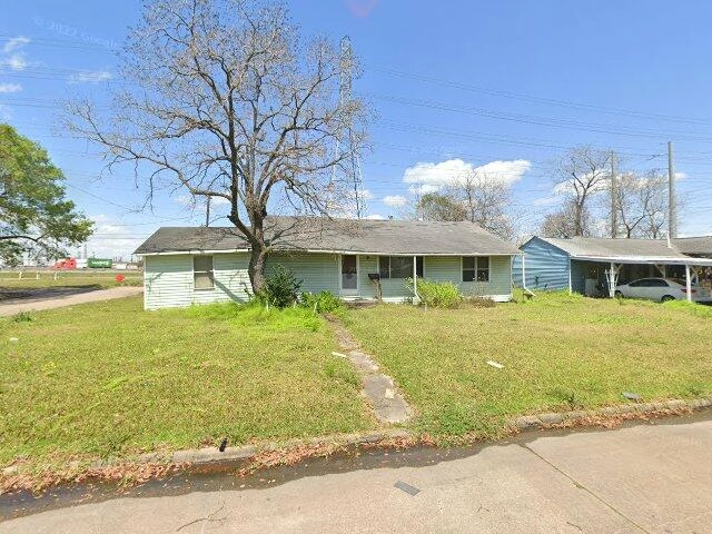 House image located at Pasadena, TX 77506